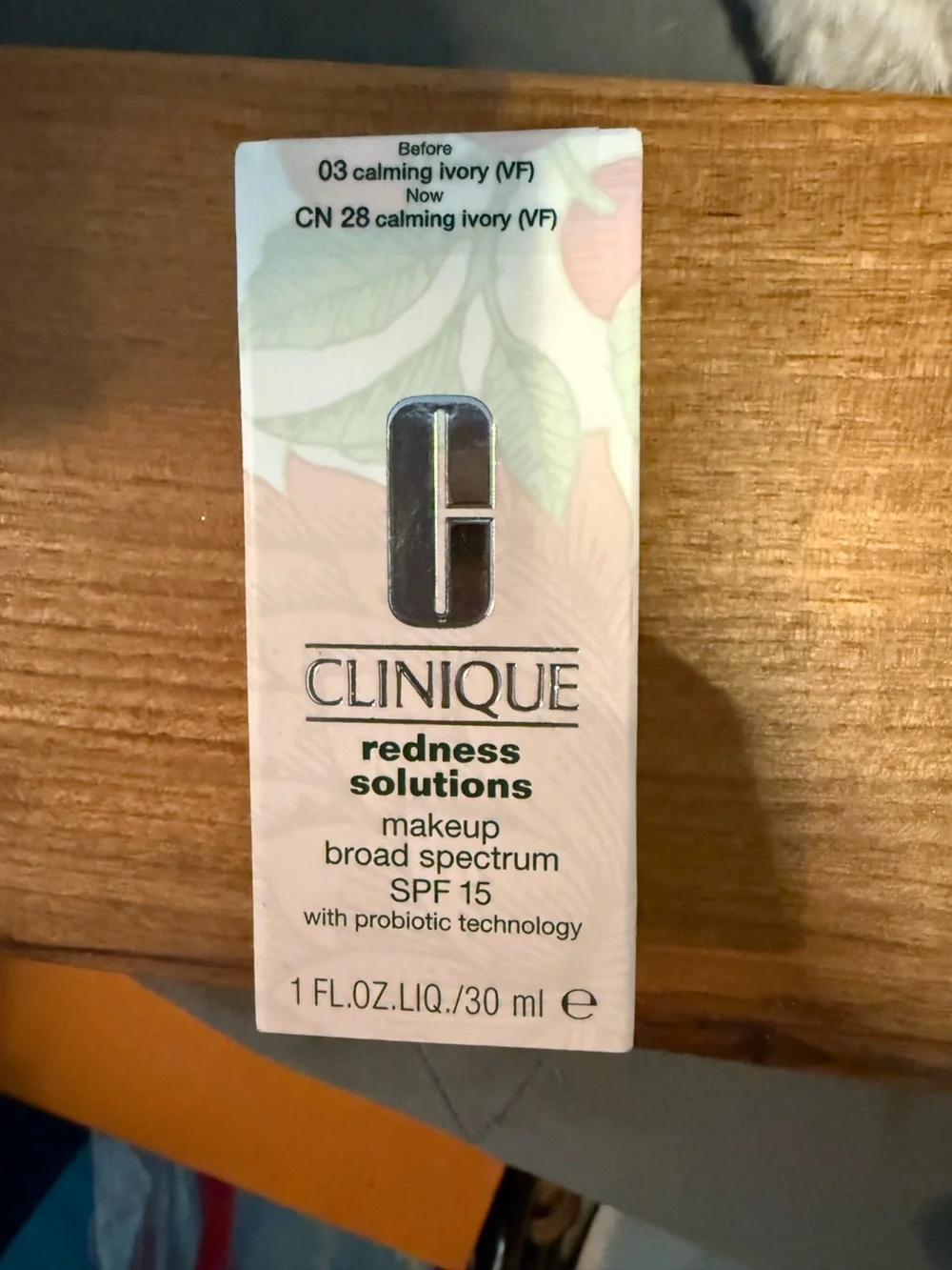 Clinique Redness Solutions Makeup Calming Ivory New